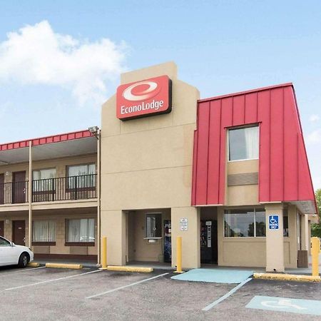 Econo Lodge Town Center Virginia Beach Exterior photo